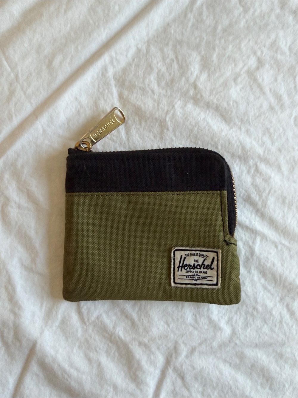 Herschel Supply Company Olive Green and Black Canvas Zip Card Wallet